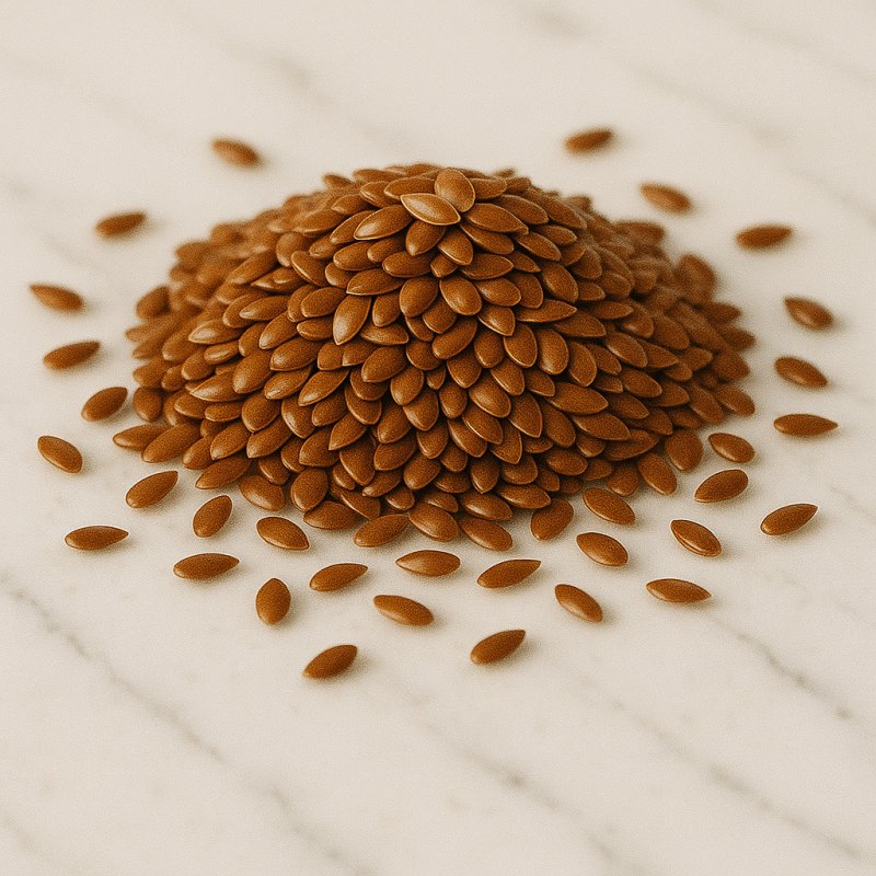 Braune Leinsamen in einer Schale