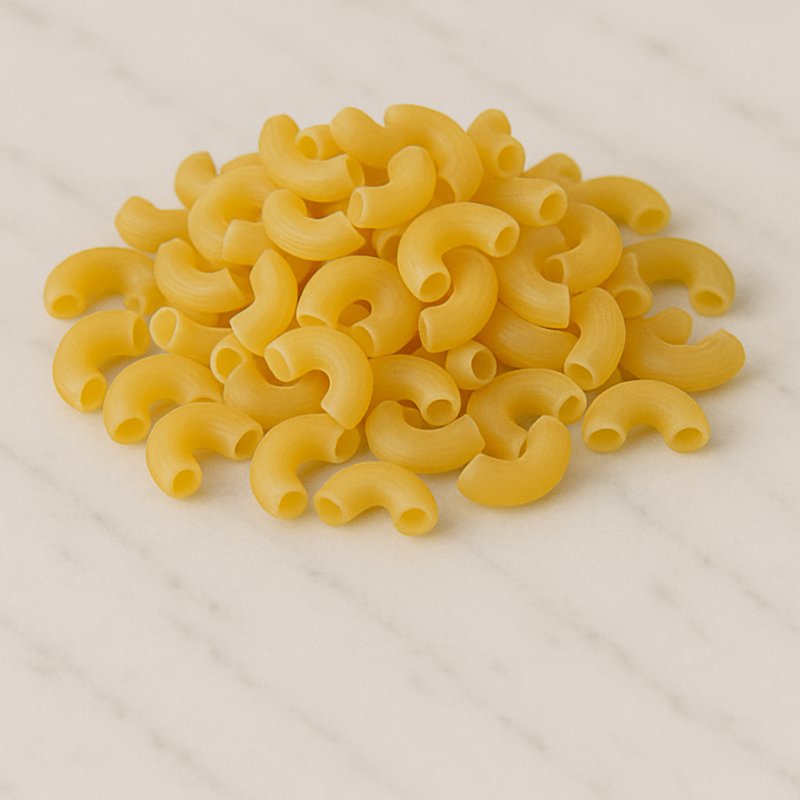 Rohe trockene Nudeln aus Hartweizengrieß