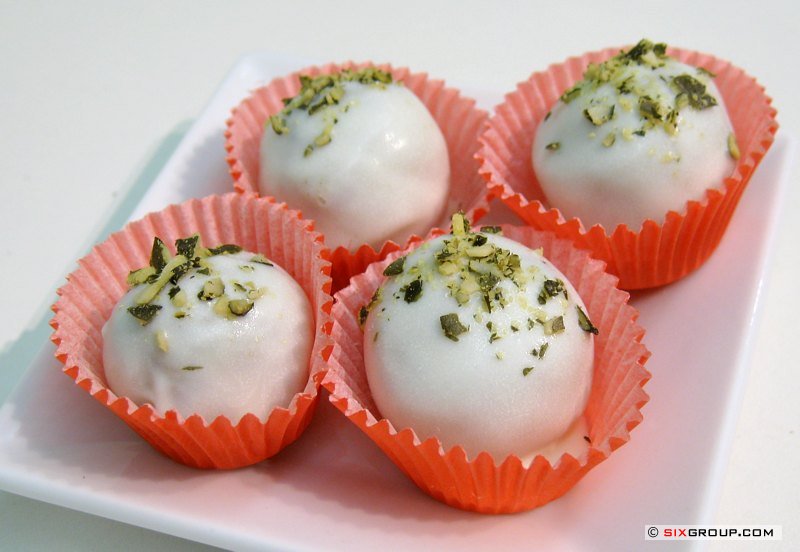 Pralinen - Weiße Rumkugeln - www.backecke.com : Koch- und Backrezepte ...