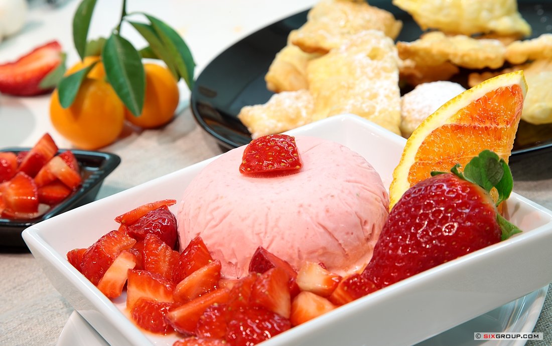 Dessert - Erdbeer- Halbgefrorenes - www.backecke.com : Koch- und ...