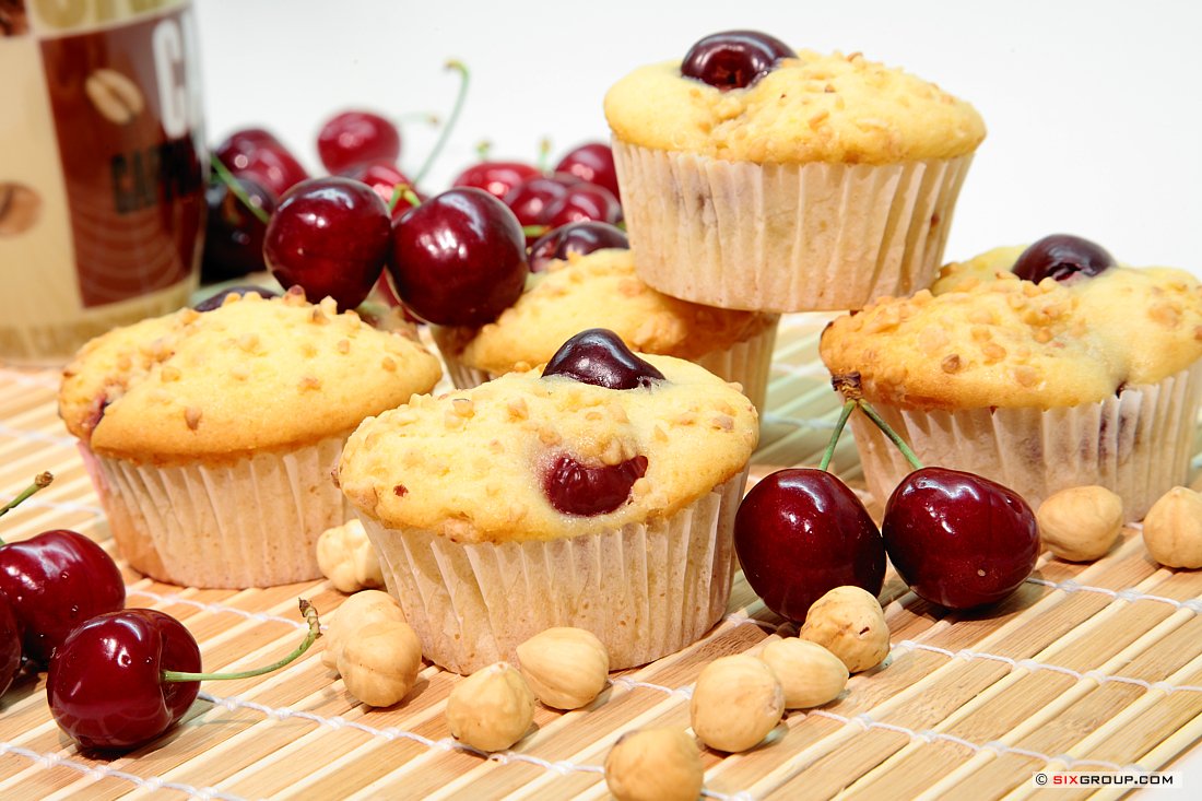 süss - Kirsch- Haselnuss- Muffin - www.backecke.com : Koch- und ...