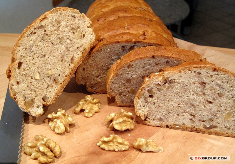 Brote - Dinkel- Walnuss- Brot - www.backecke.com : Koch- und ...