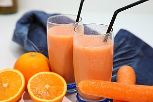 Karotten- Orangen- Drink