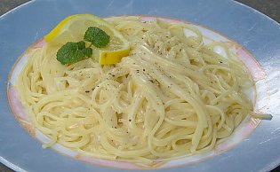 Spaghetti mit Mascarpone- Limettensauce